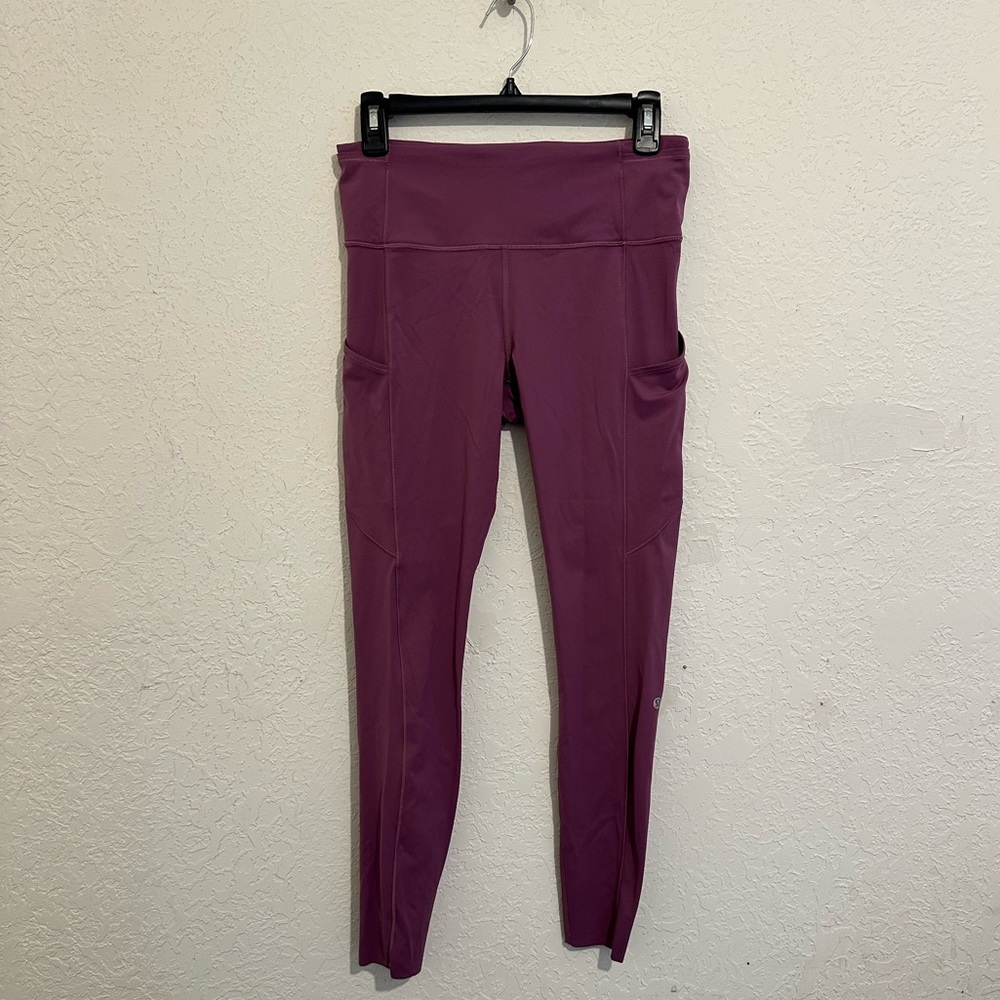 Lululemon Like New Fast and Free 28 in inseam